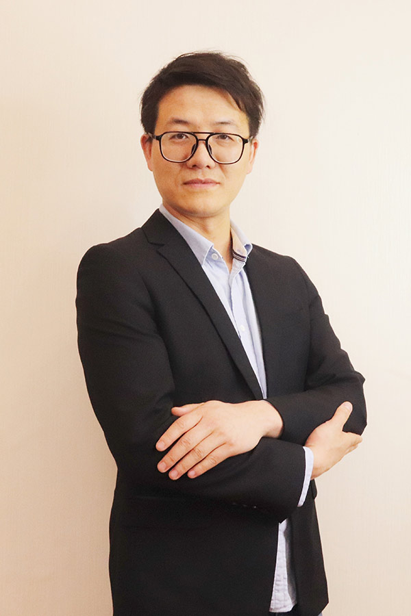 千阳李林科 本科学历,毕业于西安石油大学